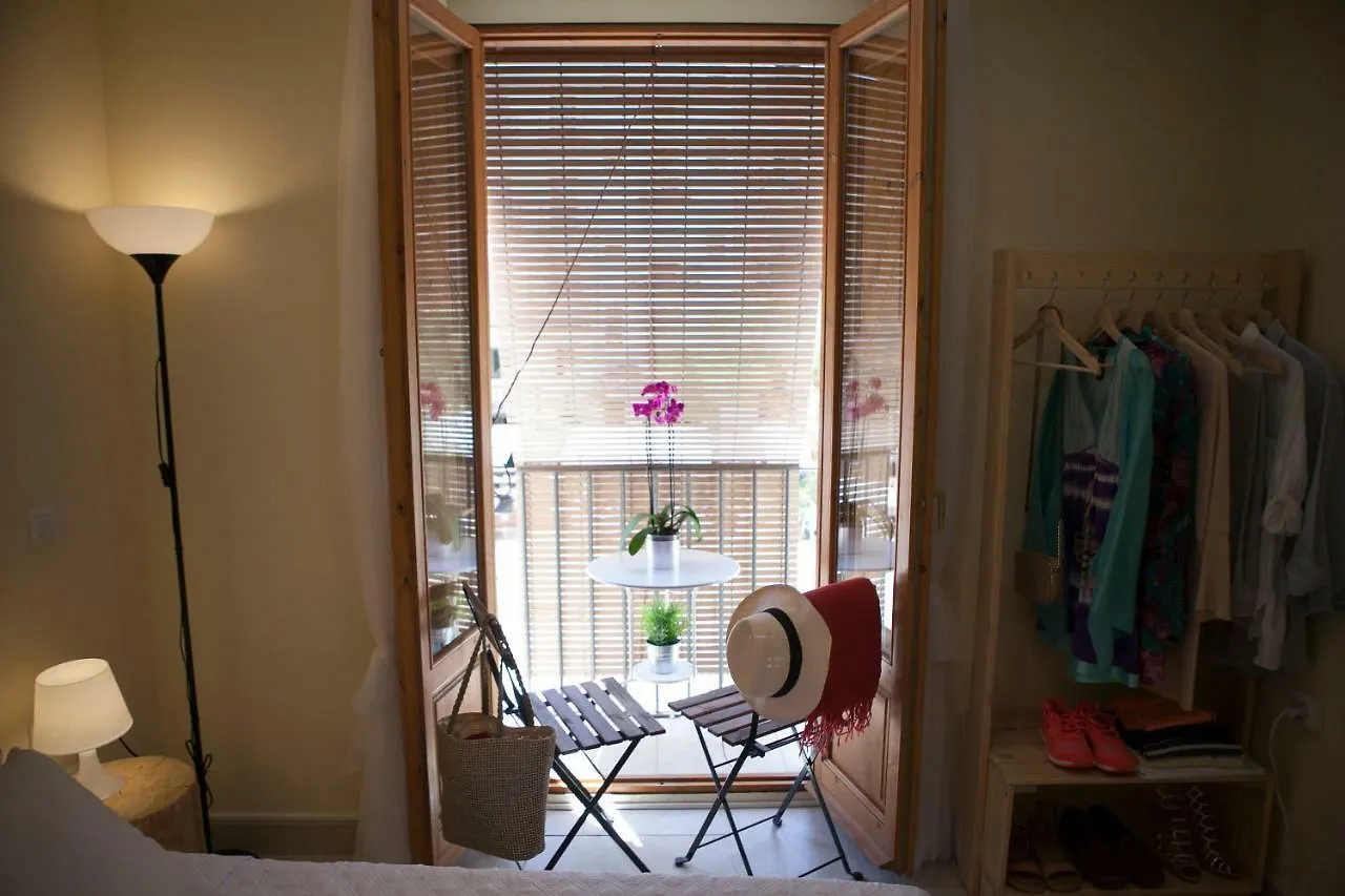 El Faro Apartaments Tarragona 0*,  Spain